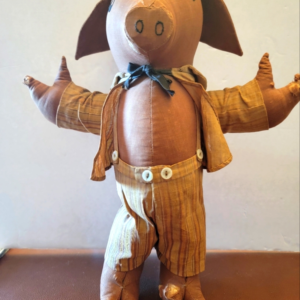 Primitive Antique Pig Toy